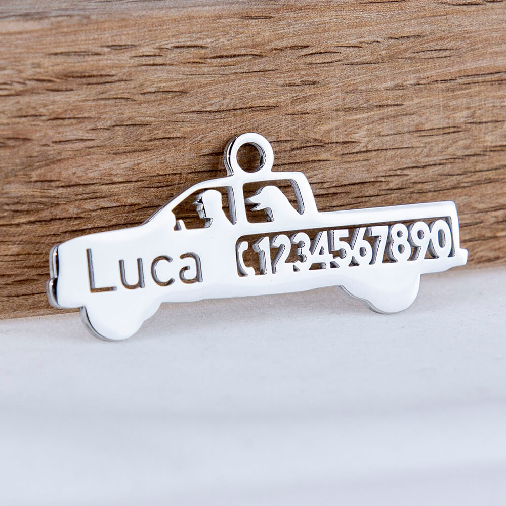 pickup-truck-dog-tag