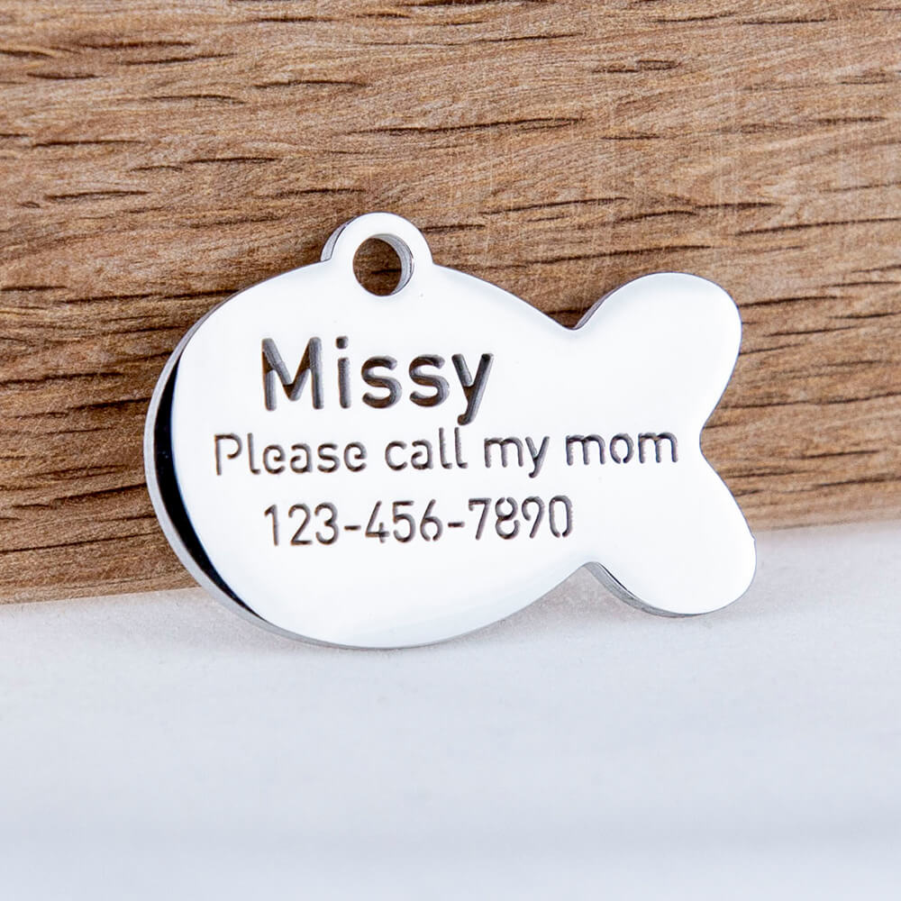 small-fish-Hollow-carved-tag-for-cats